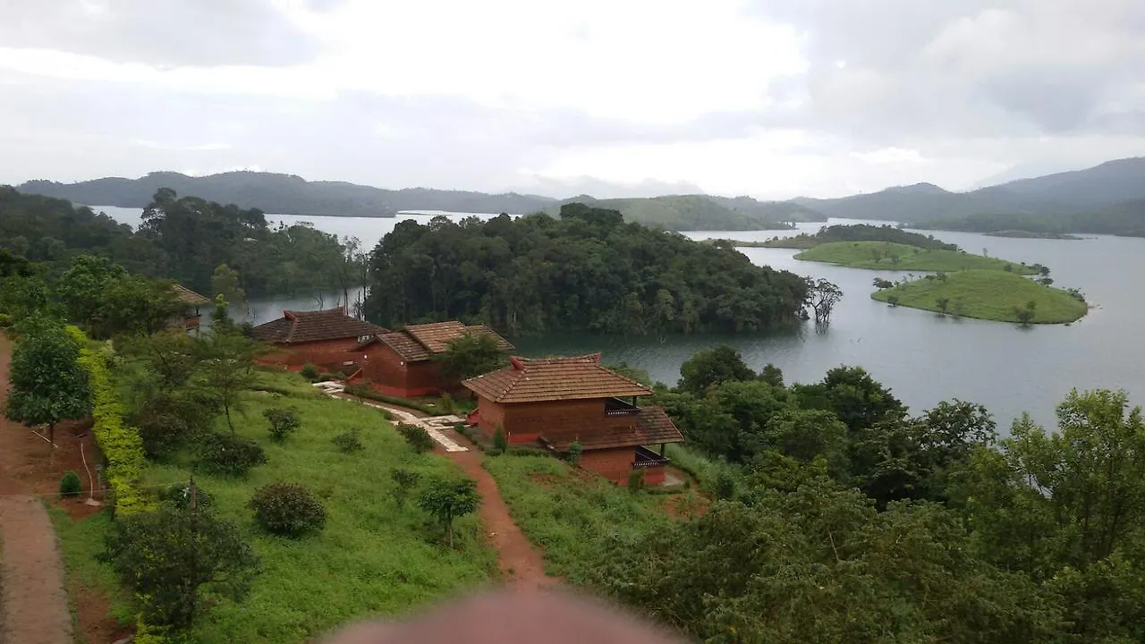 Banasura Island Resort 0*, Tariyod